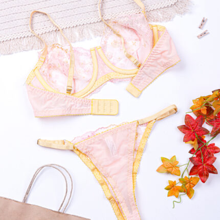 ست شورت و سوتین فنردار توری ژینا Jina صورتی طرح B کد 1007