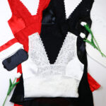 لباس خواب زنانه ساتن و گیپور اما EMA کد 2840