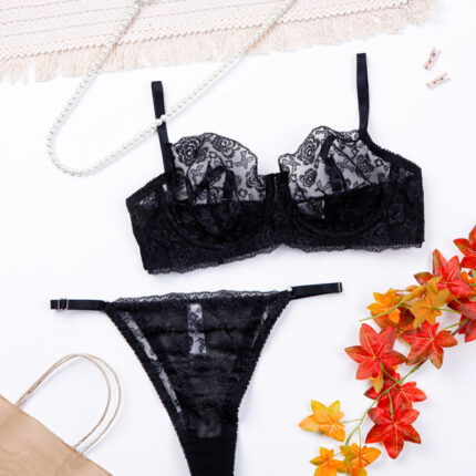 ست شورت و سوتین فنردار توری ژینا Jina مشکی طرح D کد 2005