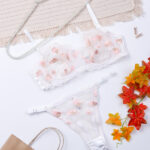 ست شورت و سوتین فنردار توری ژینا Jina سفید صورتی کد 1008