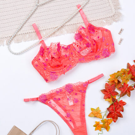 ست شورت و سوتین فنردار توری ژینا Jina مرجانی کد 2005