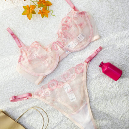 ست شورت و سوتین فنردار توری Bereta برتا کد 2020DS