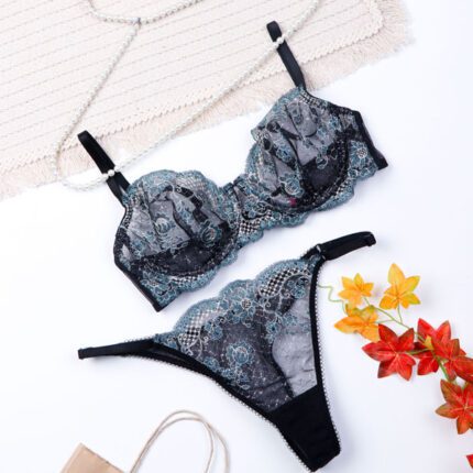 ست شورت و سوتین فنردار توری Pedli پدلی کد P221