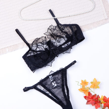 ست شورت و سوتین فنردار توری ژینا Jina مشکی طرح C کد 1007