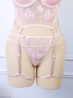 ست شورت و برالت سه تکه دانتل فنردار Bereta برتا گلدوزی کد 6500P