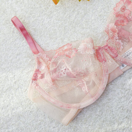 ست شورت و سوتین فنردار توری Bereta برتا کد 2020DS