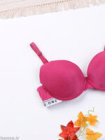 سوتین اسفنجی فنردار کد 719 به صورت نیم کاپ طراحی شده، که دارای اسفنج و فنر و بدون جک می‌باشد و باعث حجم دهی به سینه ها می‌شود، این محصول تنخور بسیار زیبایی دارد.