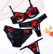 ست شورت و سوتین چهار تیکه فنردار آداک Adak طرح A کد 562