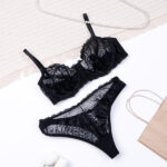 ست شورت و سوتین فنردار توری Bereta برتا کد 2420AB