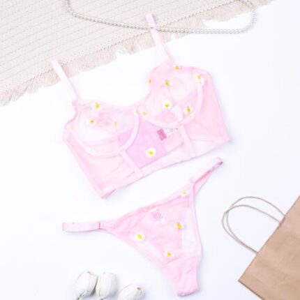 ست شورت و سوتین نیمه بلند فنردار توری Bereta برتا کد 1061BP