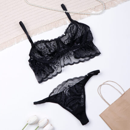 ست شورت و سوتین نیمه بلند فنردار توری Bereta برتا کد 4088AB