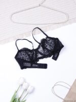 ست شورت و سوتین فنردار توری Bereta برتا کد 2420B