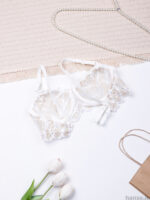 ست شورت و سوتین نیمه بلند فنردار توری Bereta برتا کد 2082W