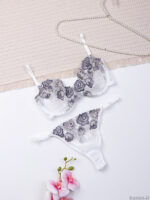 ست شورت و سوتین فنردار توری Bereta برتا کد 2020GT