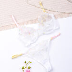 ست شورت و سوتین فنردار توری Bereta برتا کد 2020FS