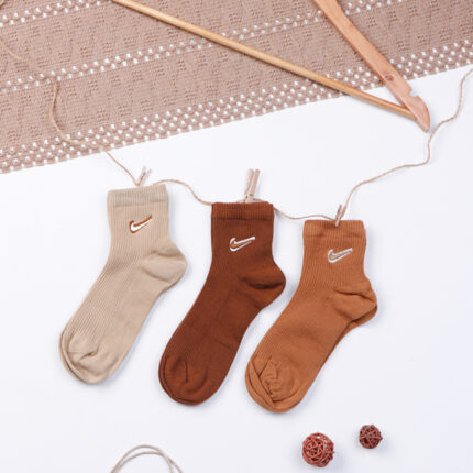 جوراب نیم ساق زنانه نخی نایک nike کد 5017