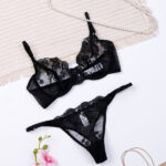 ست شورت و سوتین فنردار توری Bereta برتا کد 2020NS