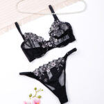 ست شورت و سوتین فنردار توری Bereta برتا کد 2020JS