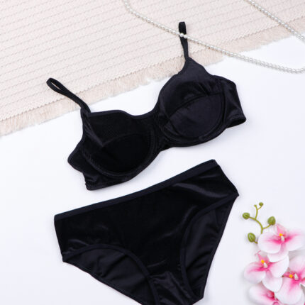 ست شورت و سوتین کاپدار نخی کبریتی فنردار میسا Misa کد 9045