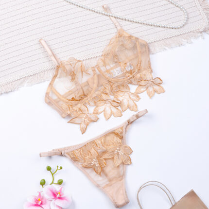 ست شورت و سوتین فنردار توری Bereta برتا کد 2442C