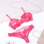 ست شورت و سوتین فنردار توری Bereta برتا کد VALENTINE