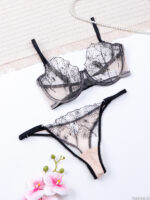 ست شورت و سوتین فنردار توری Bereta برتا کد 2020KZ