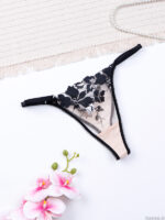 ست شورت و سوتین فنردار توری Bereta برتا کد 2020RB