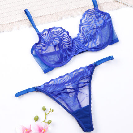 ست شورت و سوتین فنردار توری Bereta برتا کد 2020EN