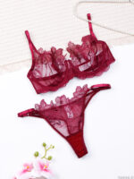 ست شورت و سوتین فنردار توری Bereta برتا کد 2420DJ